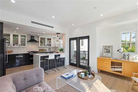 N Stoke Ln, Los Angeles, CA 90068