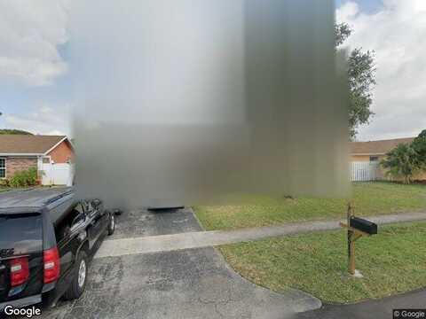 8Th, PEMBROKE PINES, FL 33024