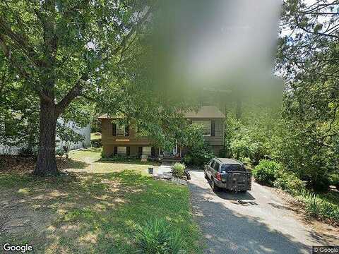 Davis, ROANOKE, VA 24015