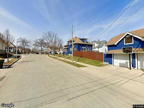 92Nd, MILWAUKEE, WI 53227