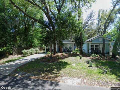 Fir, FERNANDINA BEACH, FL 32034