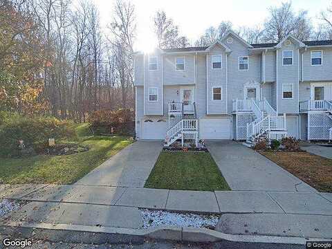 Red Fox, Hanover, PA 18706