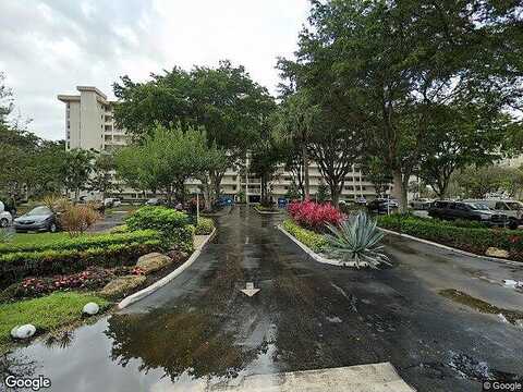 Oaks, POMPANO BEACH, FL 33069