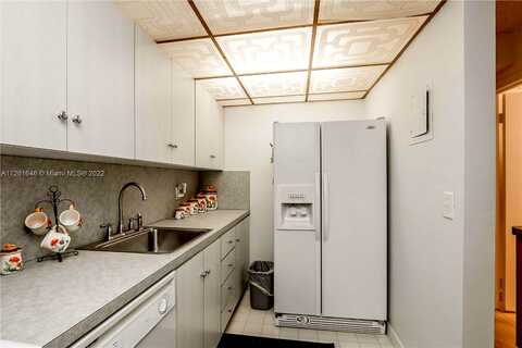 139Th, NORTH MIAMI, FL 33161