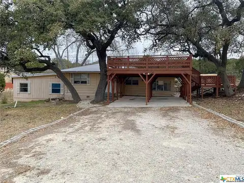Roadrunner, CANYON LAKE, TX 78133