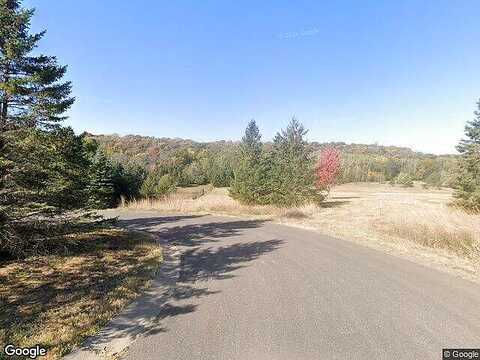 Prairie Smoke Boulevard Bay, HASTINGS, MN 55033