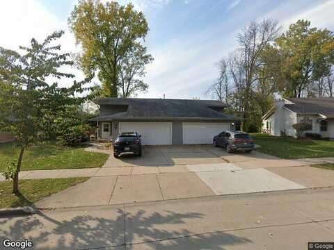 Valerie, APPLETON, WI 54915
