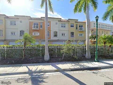 184Th, NORTH MIAMI BEACH, FL 33160