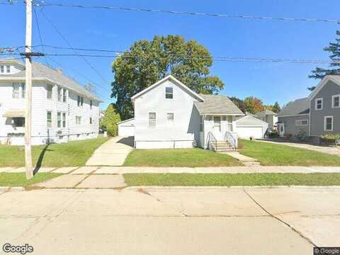 Waugoo, OSHKOSH, WI 54901