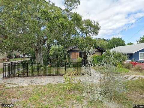 28Th, SAINT PETERSBURG, FL 33704