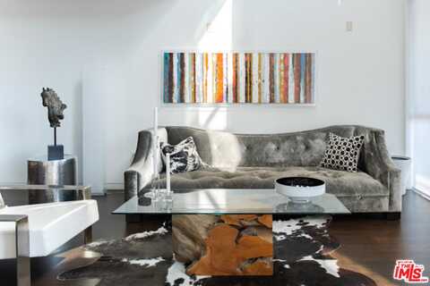 N Formosa Ave, West Hollywood, CA 90046