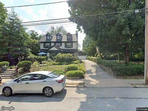 Essex, NARBERTH, PA 19072