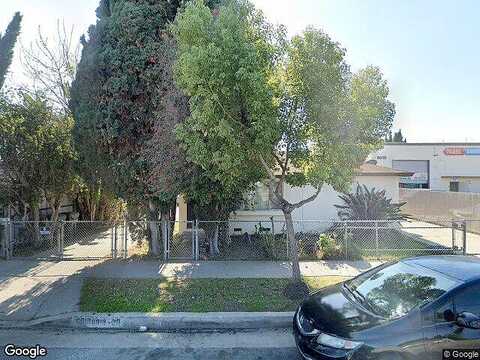 Clara, BELL GARDENS, CA 90201