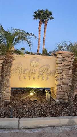 Brandi, YUMA, AZ 85364
