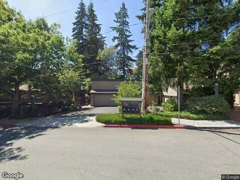 98Th, BELLEVUE, WA 98004