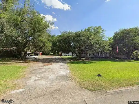 Main, CLARKSVILLE, TX 75426