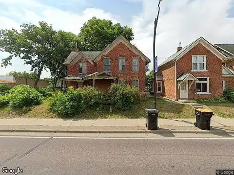1St, SHAKOPEE, MN 55379