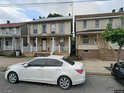 Broad, HAZLETON, PA 18201