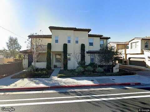 Newland, HUNTINGTON BEACH, CA 92647