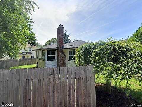Kayla, PORTLAND, OR 97222