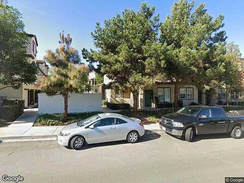 Avenida Aquila, SAN DIEGO, CA 92154