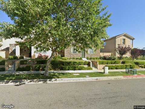 Vista Del Rio, VALENCIA, CA 91354