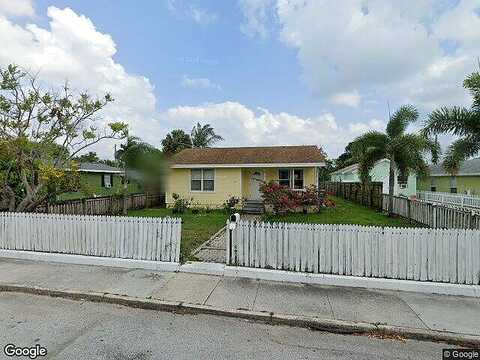 C, Lake Worth, FL 33460
