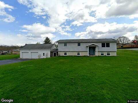 Mackeyville Rd, Mill Hall, PA 17751
