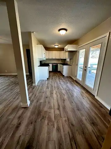 10Th, ANDREWS, TX 79714