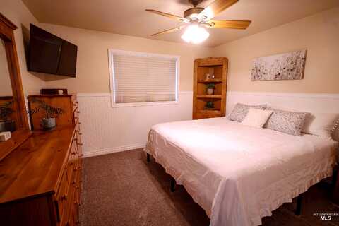 Bursell, CLARKSTON, WA 99403