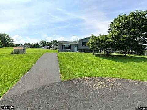 Dee, HALIFAX, PA 17032