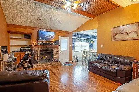 Westmeadow, BEAUMONT, TX 77706