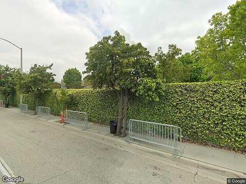 Chelmsford, INGLEWOOD, CA 90305