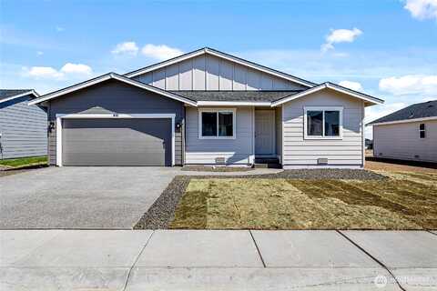 N Oak St, Tieton, WA 98947