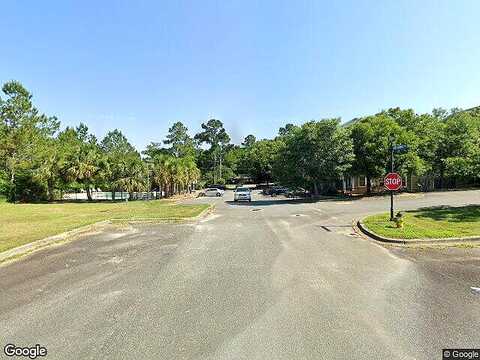 Del Carmel Way, Tallahassee, FL 32303