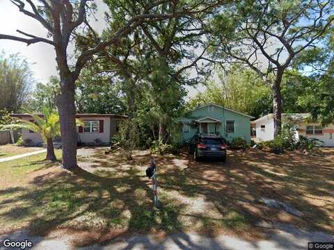 17Th, GULFPORT, FL 33707