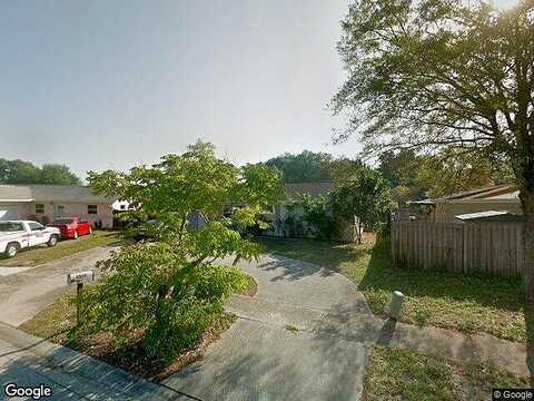 57Th, KENNETH CITY, FL 33709