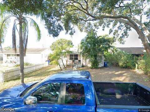 Xenia, SAINT PETERSBURG, FL 33713