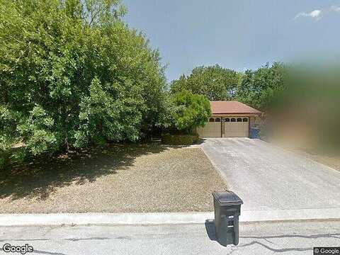 Allison, NEW BRAUNFELS, TX 78130