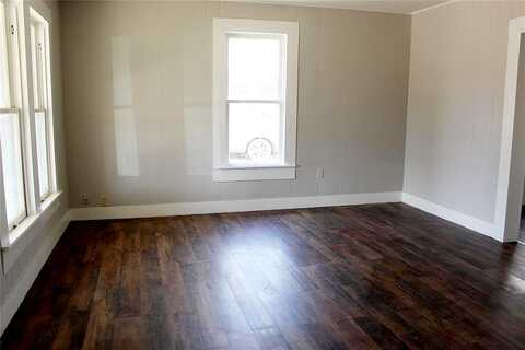 Mccart, STEPHENVILLE, TX 76401