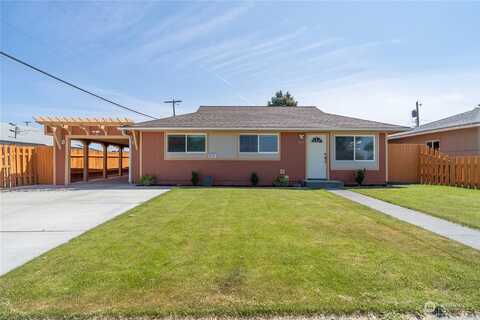 S Canterbury Lane, Moses Lake, WA 98837