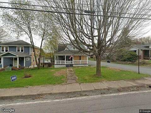 Carbondale Road, Waymart, PA 18472