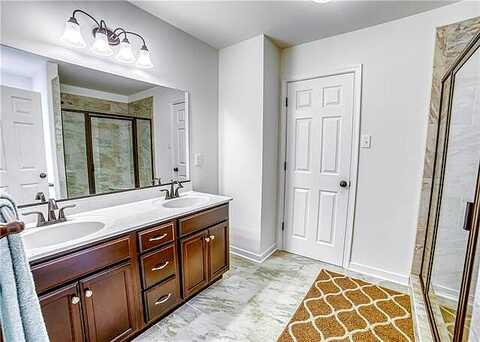Stingray Point, NEW KENT, VA 23124