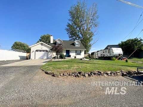 Linda, CLARKSTON, WA 99403