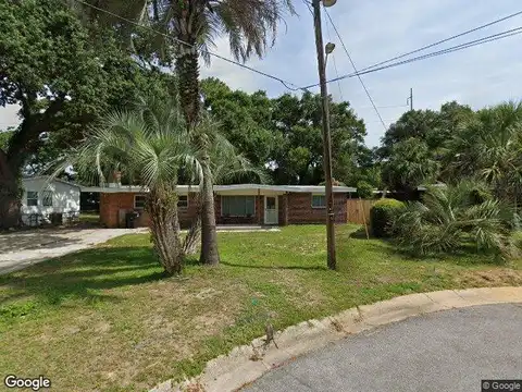 Elaine, PENSACOLA, FL 32504