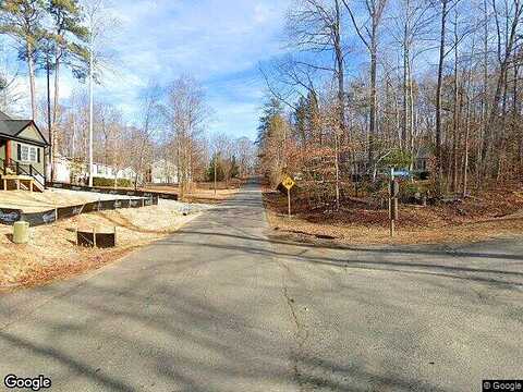Dejarnette Lane, Ruther Glen, VA 22546
