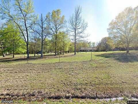 N Live Oak, Gilmer, TX 75644