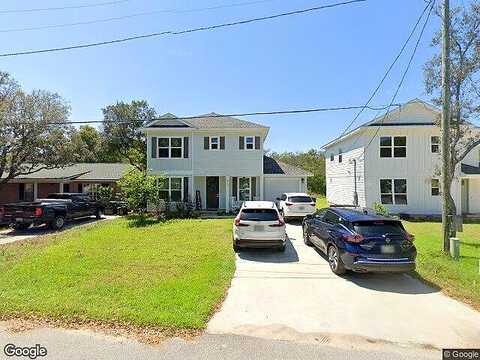 Dune Ave, Pensacola, FL 32507