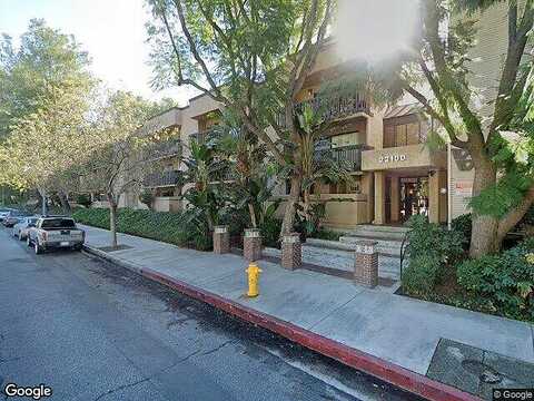 Burbank Blvd #138D, Woodland Hills, CA 91367