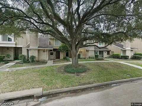 Southlake Drive 34, Houston, TX 77077